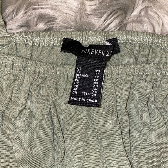 Forever 21 Matching Set - Picture 2 of 4